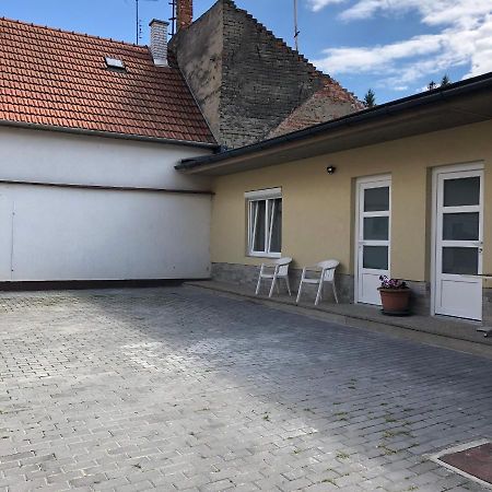 Avas Apartman Miskolc Ngoại thất bức ảnh