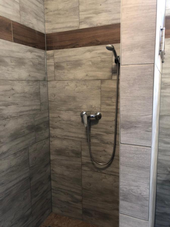 Avas Apartman Miskolc Ngoại thất bức ảnh