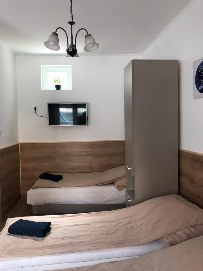 Avas Apartman Miskolc Ngoại thất bức ảnh