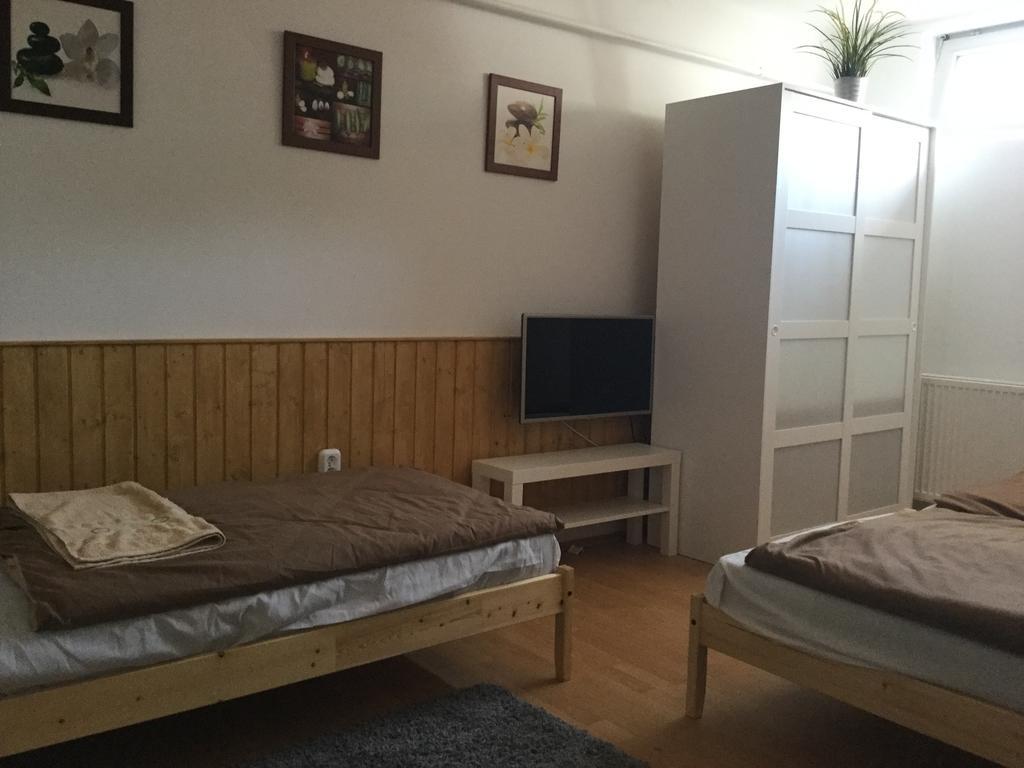 Avas Apartman Miskolc Ngoại thất bức ảnh