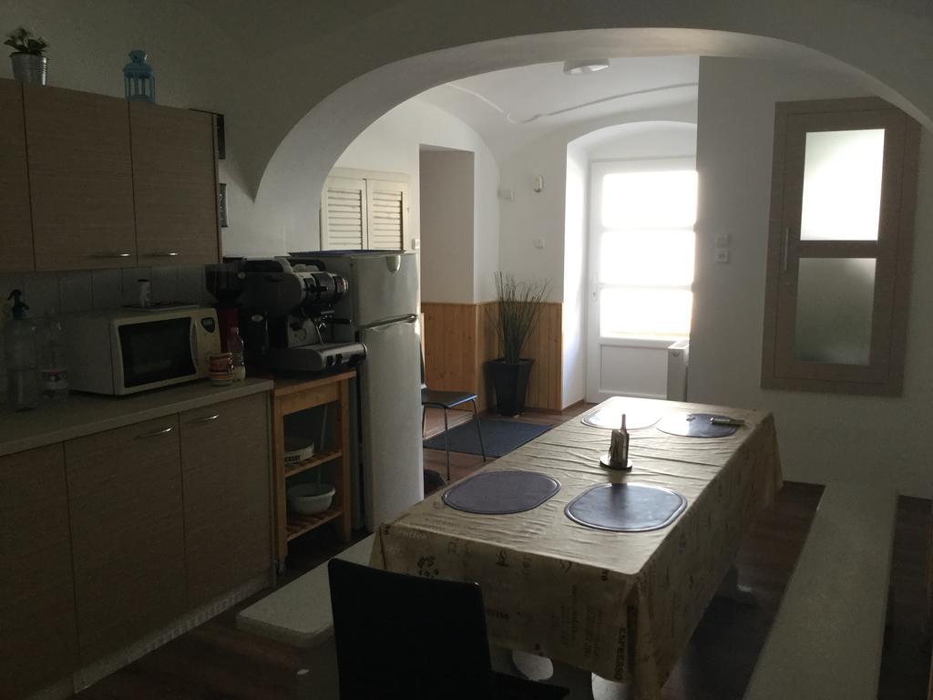 Avas Apartman Miskolc Ngoại thất bức ảnh