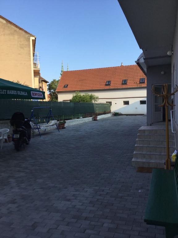Avas Apartman Miskolc Ngoại thất bức ảnh